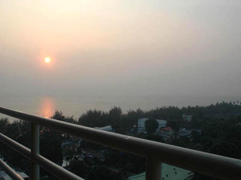 View Talay 5C Apartment Pattaya Ngoại thất bức ảnh